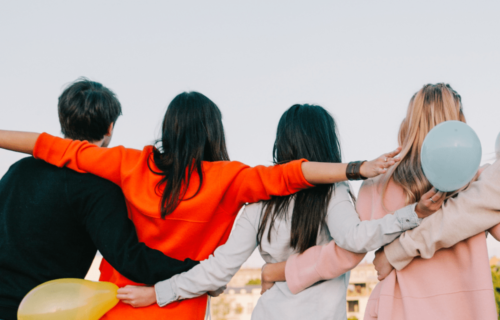 Apoyo a la socialización y desarrollo de habilidades interpersonales